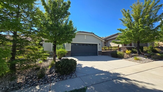 Building Photo - Single Story Del Webb Home!