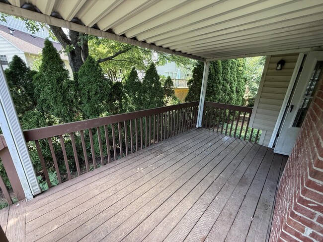 Building Photo - 3604 Brookgreen Cir