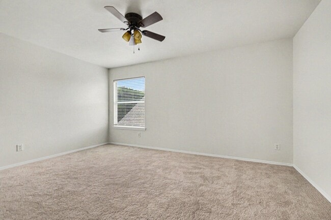 Building Photo - 1578 Mahogany Dr