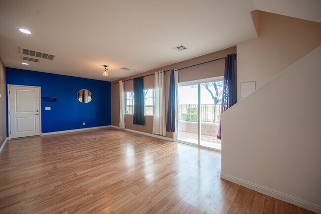 Building Photo - 8904 Harmony Hall Ave