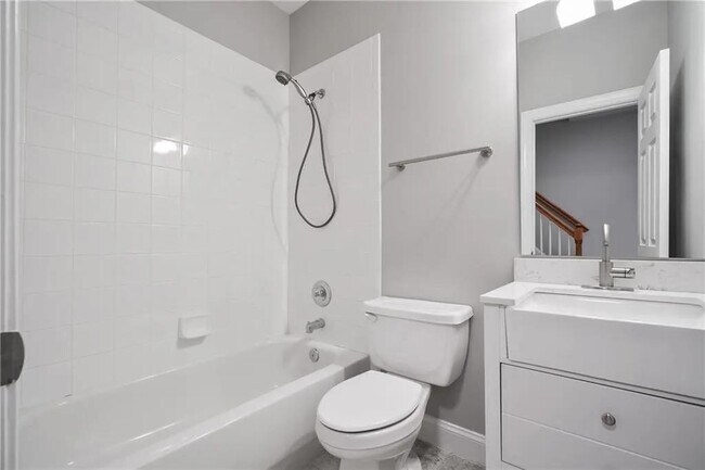 Building Photo - 12105 Stonebrook Cv