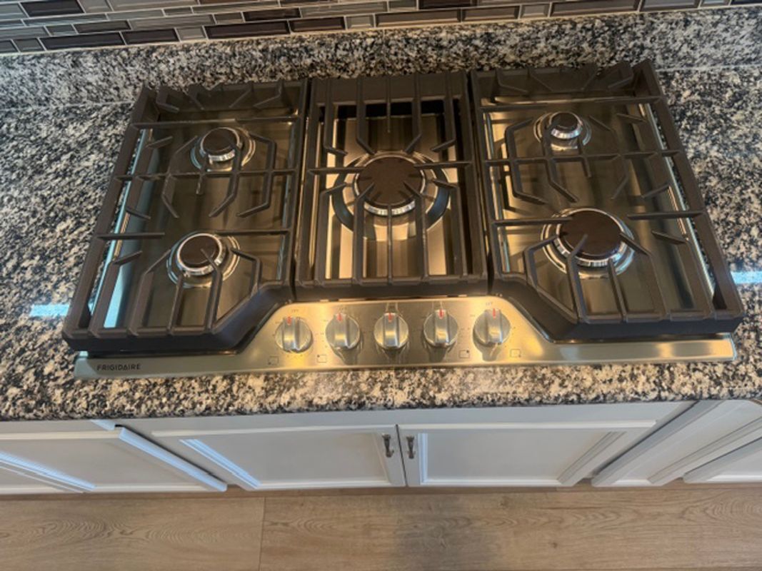 Building Photo - 105 Wye Rd