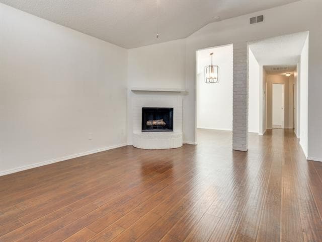 Building Photo - 10917 Hornby St