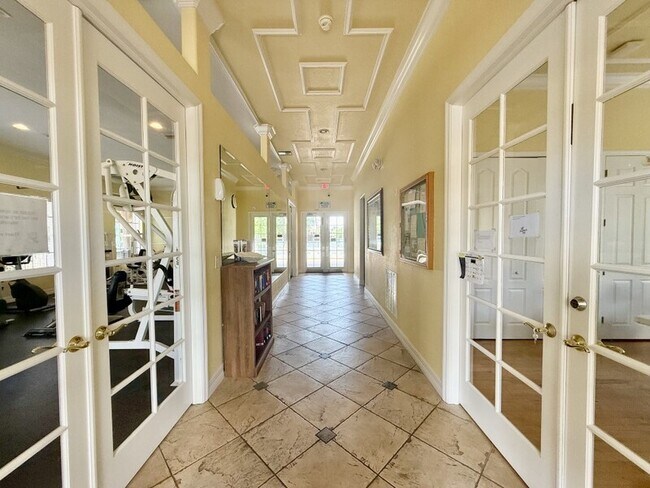 Building Photo - 6081 Jonathans Bay Cir