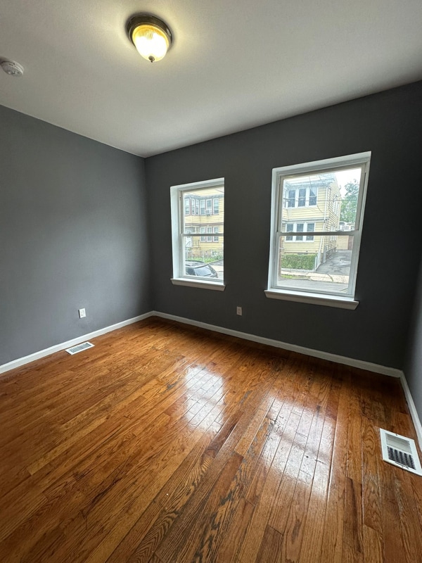 Building Photo - 49 Brookdale Ave