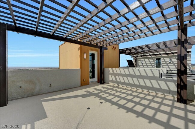 Building Photo - 3348 Esker Rdg Ave