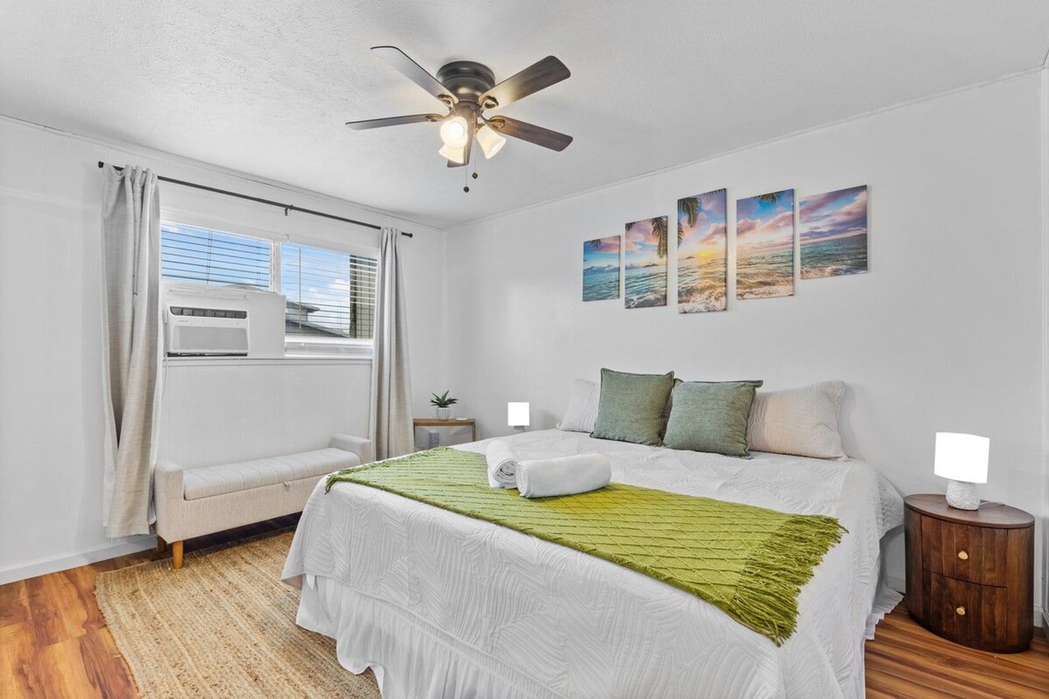 Building Photo - 485 Waianuenue Ave