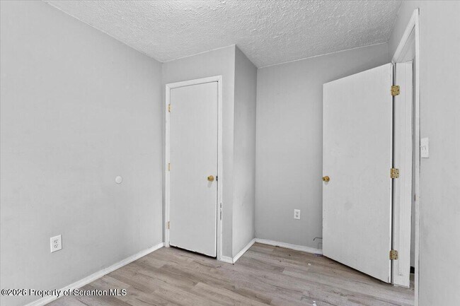 Building Photo - 416 Electric St