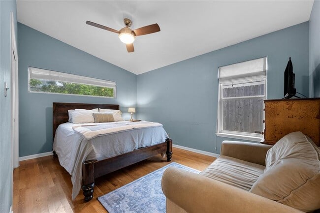 Building Photo - 1803 Mohle Dr