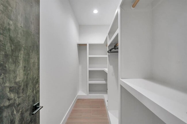 Building Photo - 2220 2nd Ave N