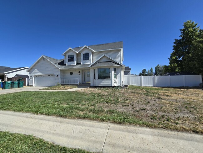 Building Photo - Charming 3-Bed Home in Lehi
