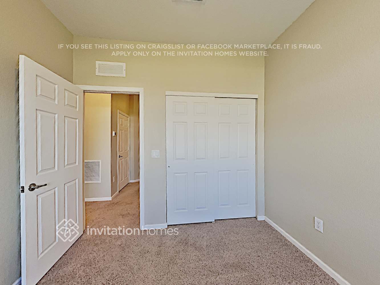 Building Photo - 247 Las Brisas Cir