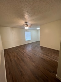 Building Photo - 1702 Kirk Ave