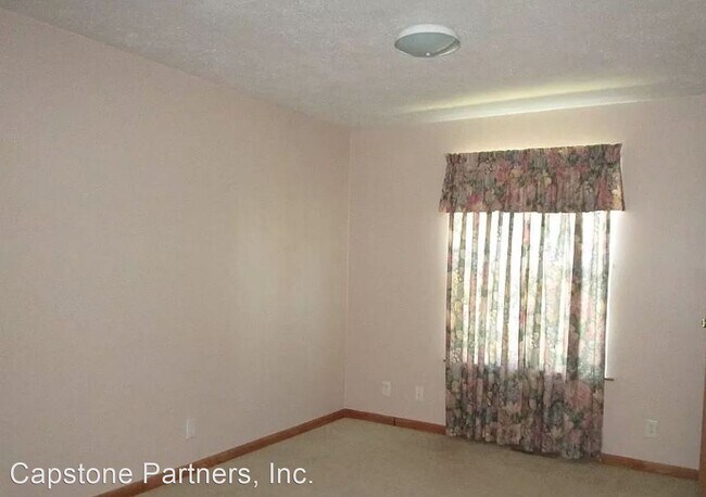 Building Photo - 4 br, 3 bath House - 3100 W Sunnybrook St