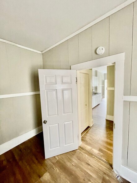 Building Photo - 1014 Fix St