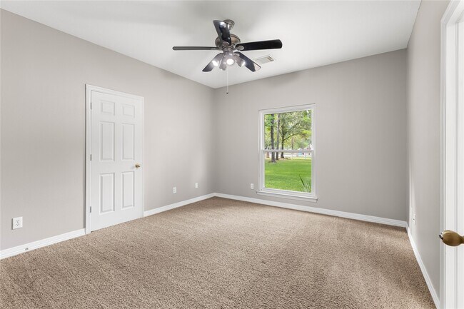 Building Photo - 15680 Connie Ln
