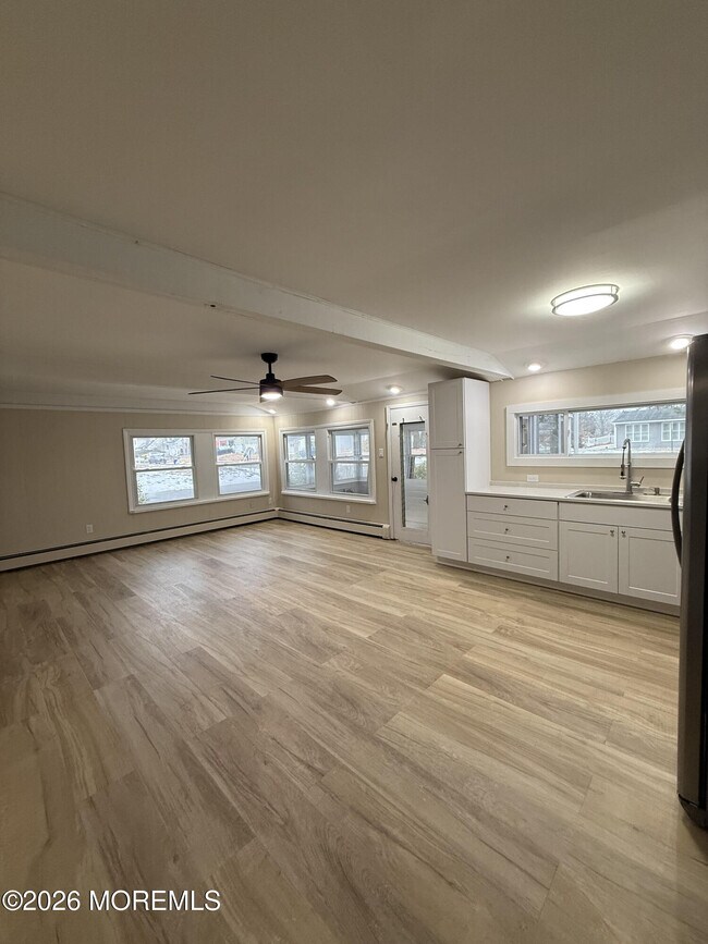 Building Photo - 801 Pensacola Rd