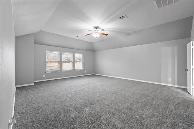 Building Photo - 400 Hidden Lake Ct