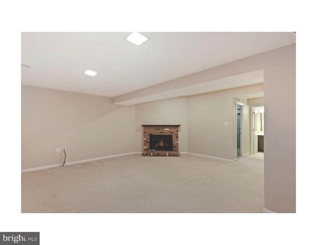 Building Photo - 5528 Ridgeton Hill Ct