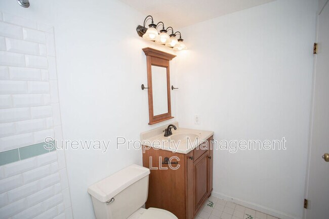 Building Photo - 57 Lady Diana Cir