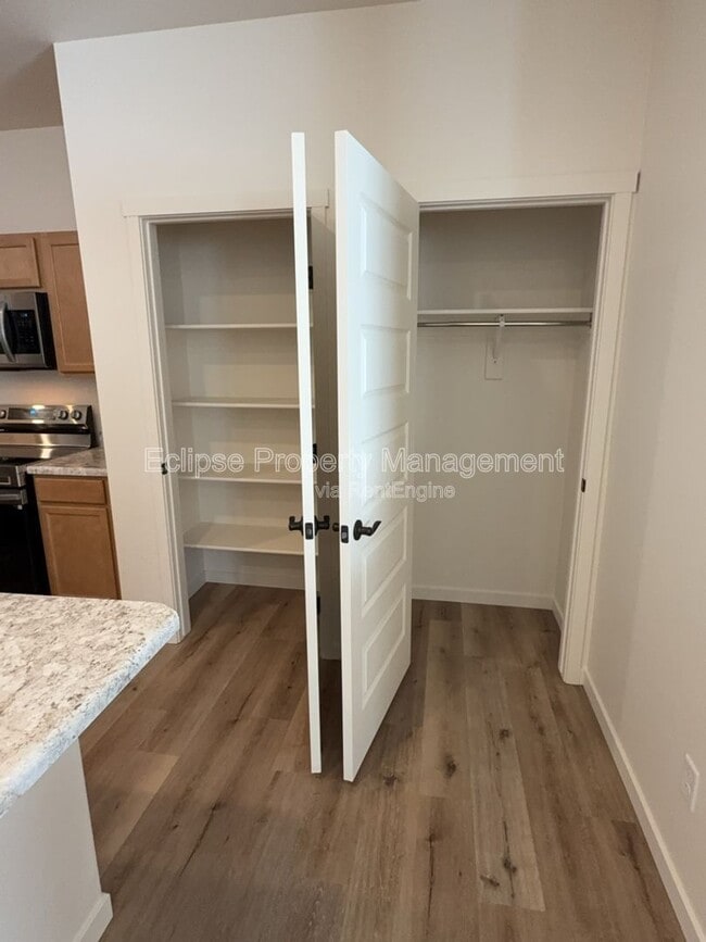 Building Photo - 2638-B 1/2 B 1/2 Rd