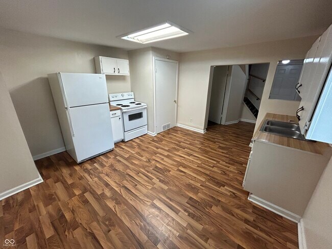 Building Photo - 1759 Howard St