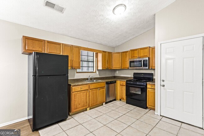 Building Photo - 1152 Holly Hills Dr SW