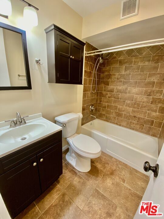 Building Photo - 6375 Green Valley Cir