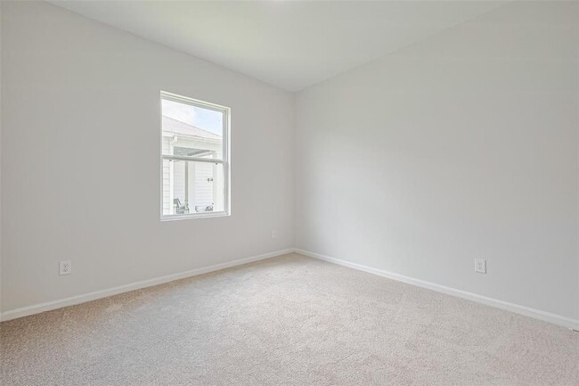 Building Photo - 1025 Banyon Tree Ln