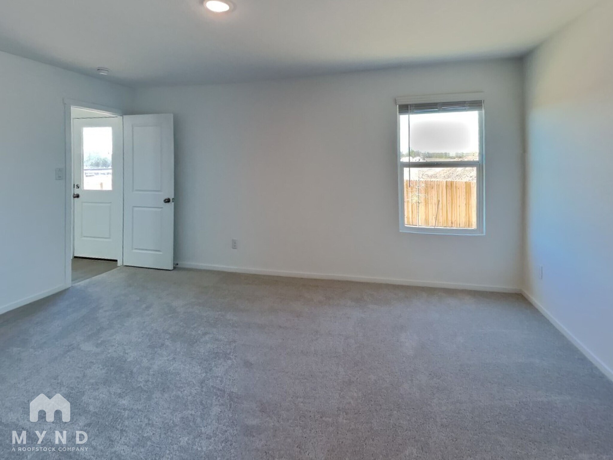 Building Photo - 340 Pacific Waters