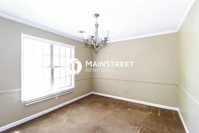 Building Photo - 4 Bedroom Pet-Friendly Home in Cordova, TN with Main Street Renewal