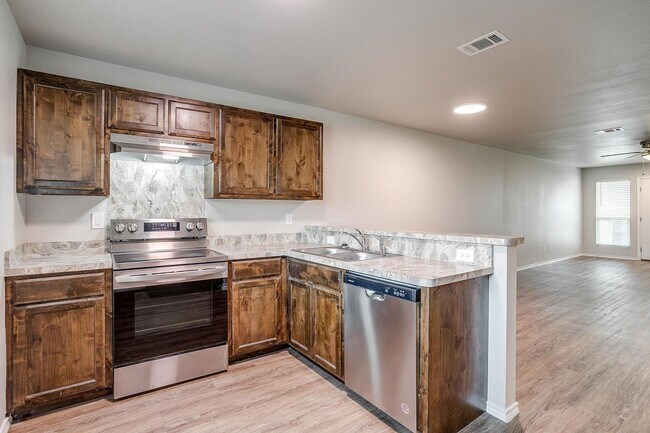 Building Photo - ASK ABOUT OUR HALF SPECIAL