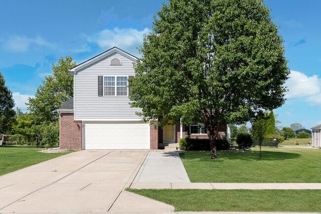 Primary Photo - 4 Bedroom Home With Pond View in Top Rated...