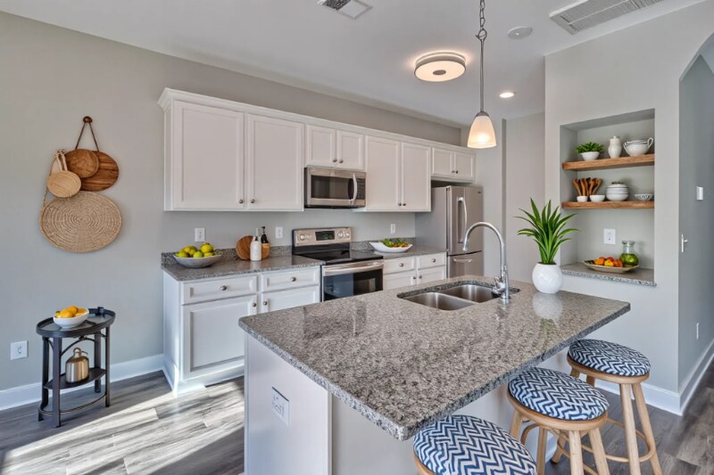 Building Photo - 2038 Rexford Ct