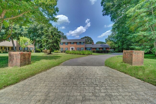 Building Photo - Available NOW! WATERFRONT Home in Witchduc...