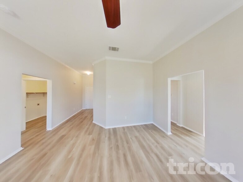 Building Photo - 100 Adams Dr