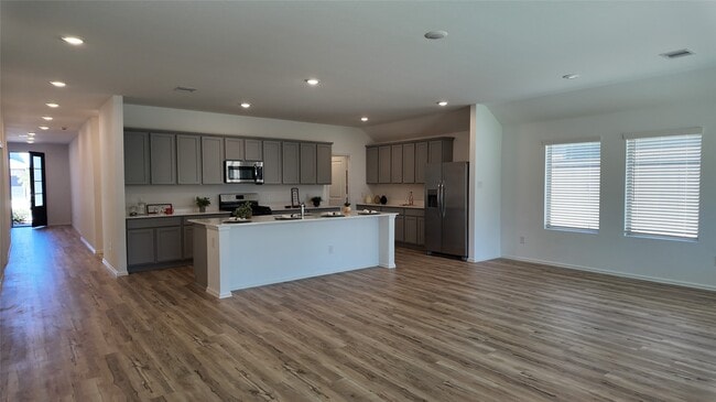 Building Photo - 7518 Angels Lndg Ln