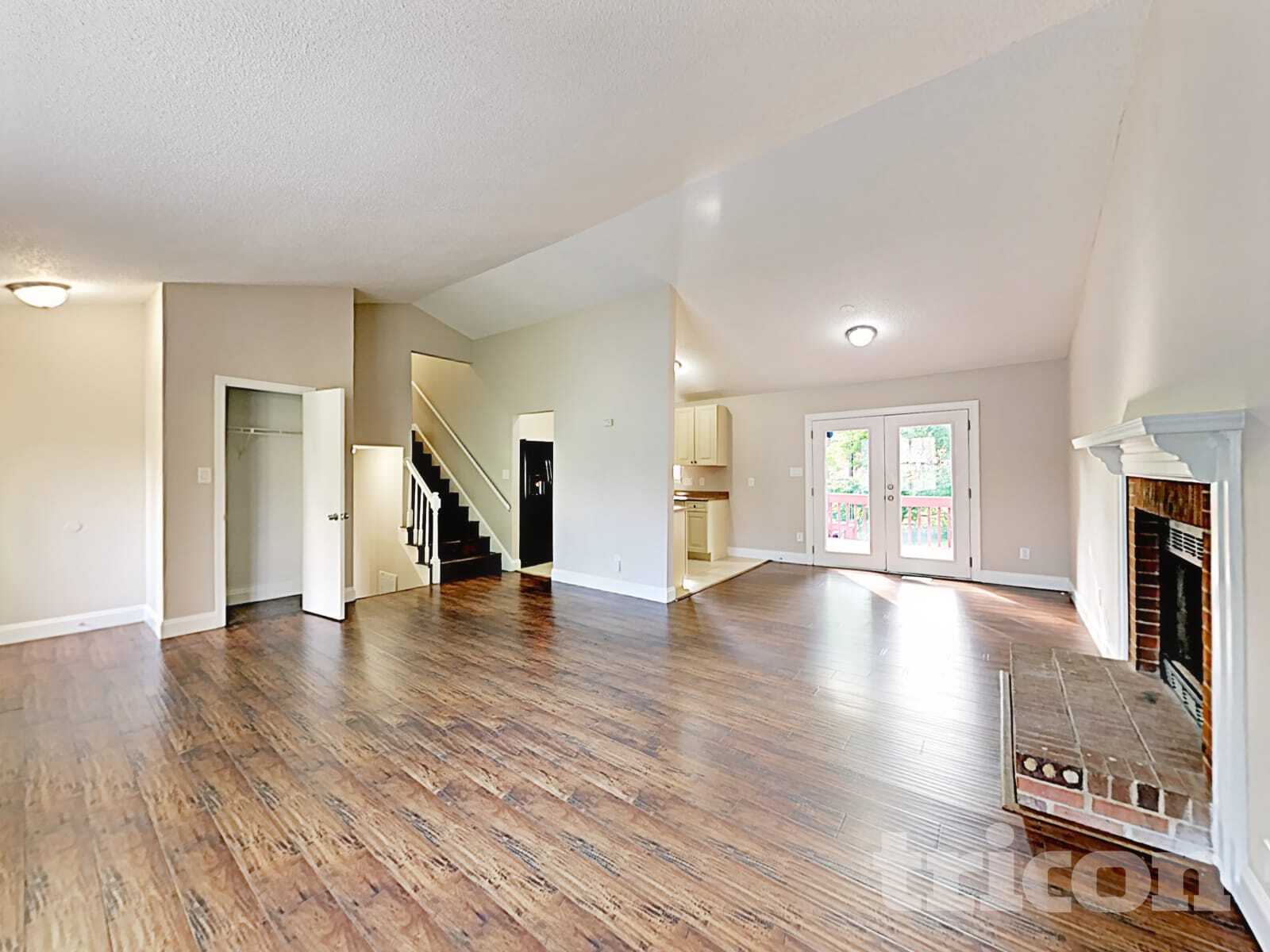 Building Photo - 5801 Leaf Ct