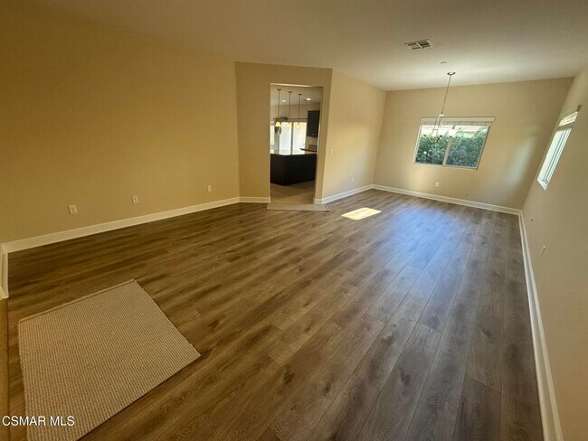 Building Photo - 7124 Baneberry Ave