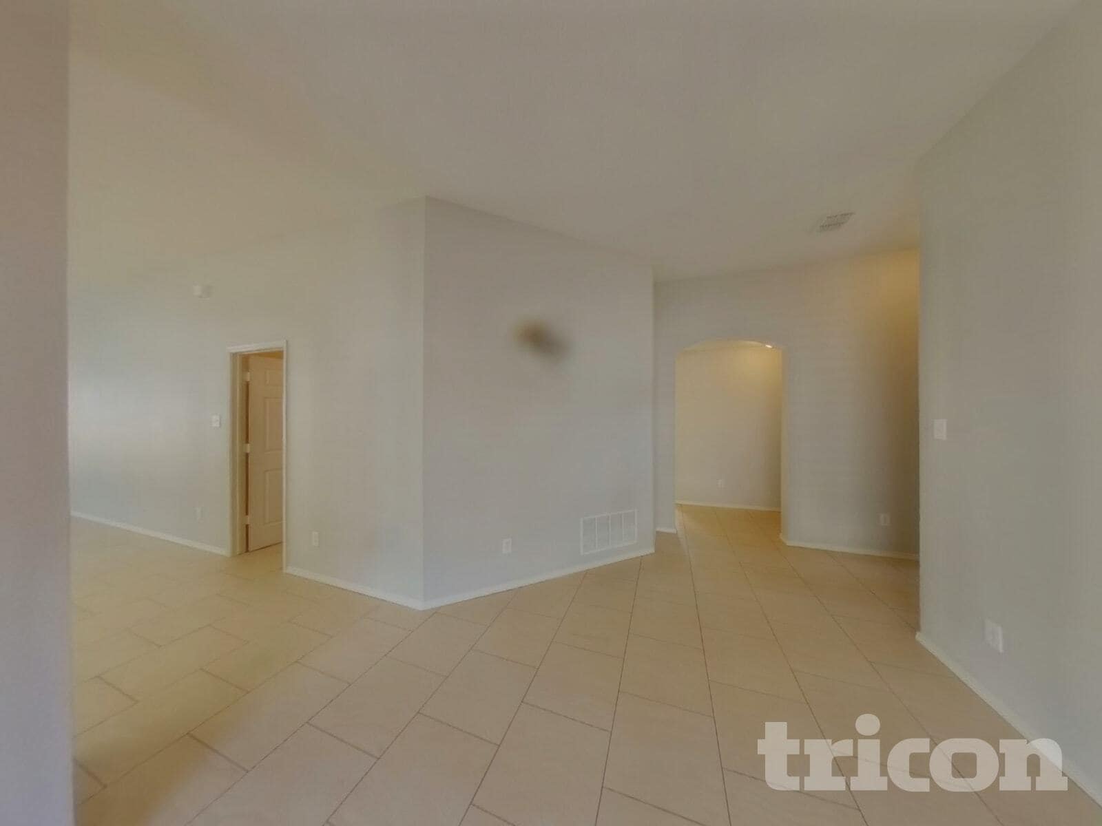 Building Photo - 5417 Elk Ridge Dr