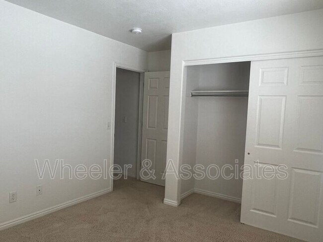 Building Photo - 4164 W 5075 S