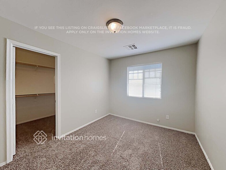 Building Photo - 7827 S Kelsie Dr