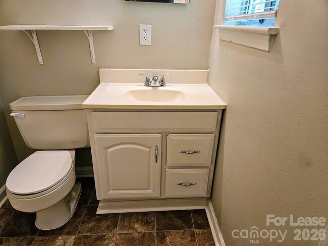 Building Photo - 6815 Water Mill Ct