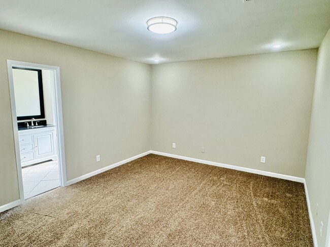 Building Photo - Updated 4-Bedroom Ranch with the layout everyone wants