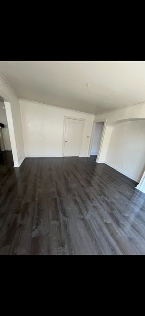 Dining Area - 2002 S Palm Grove Ave