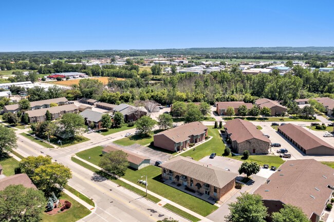 Building Photo - 1856 Verlin Rd