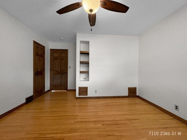 Building Photo - 7110 W 23rd St