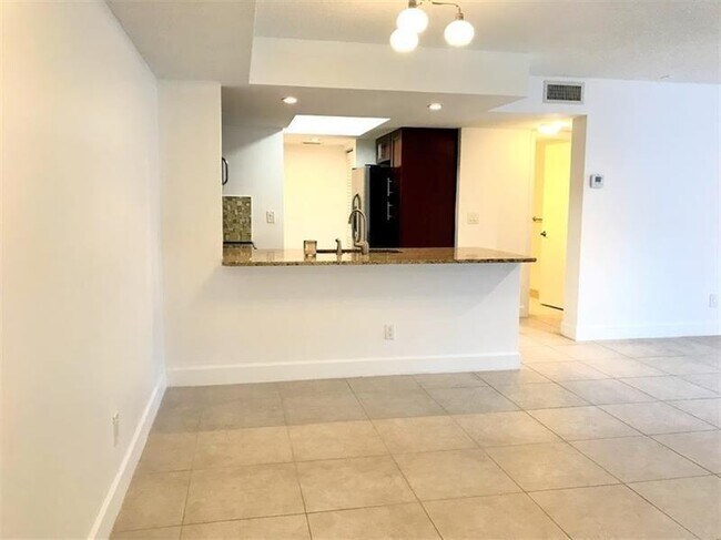 Building Photo - 9022 W Atlantic Blvd