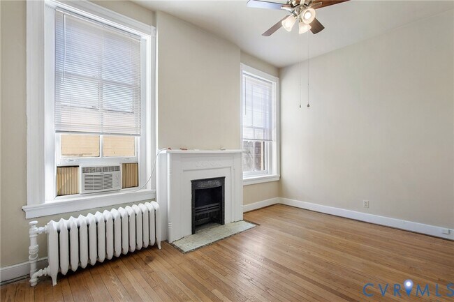 Building Photo - 2604 Grove