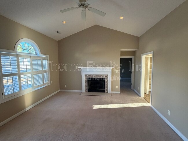 Building Photo - 133 Juniper Ct